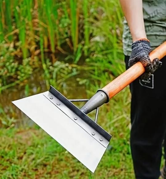 Cleaning Flat Shovel